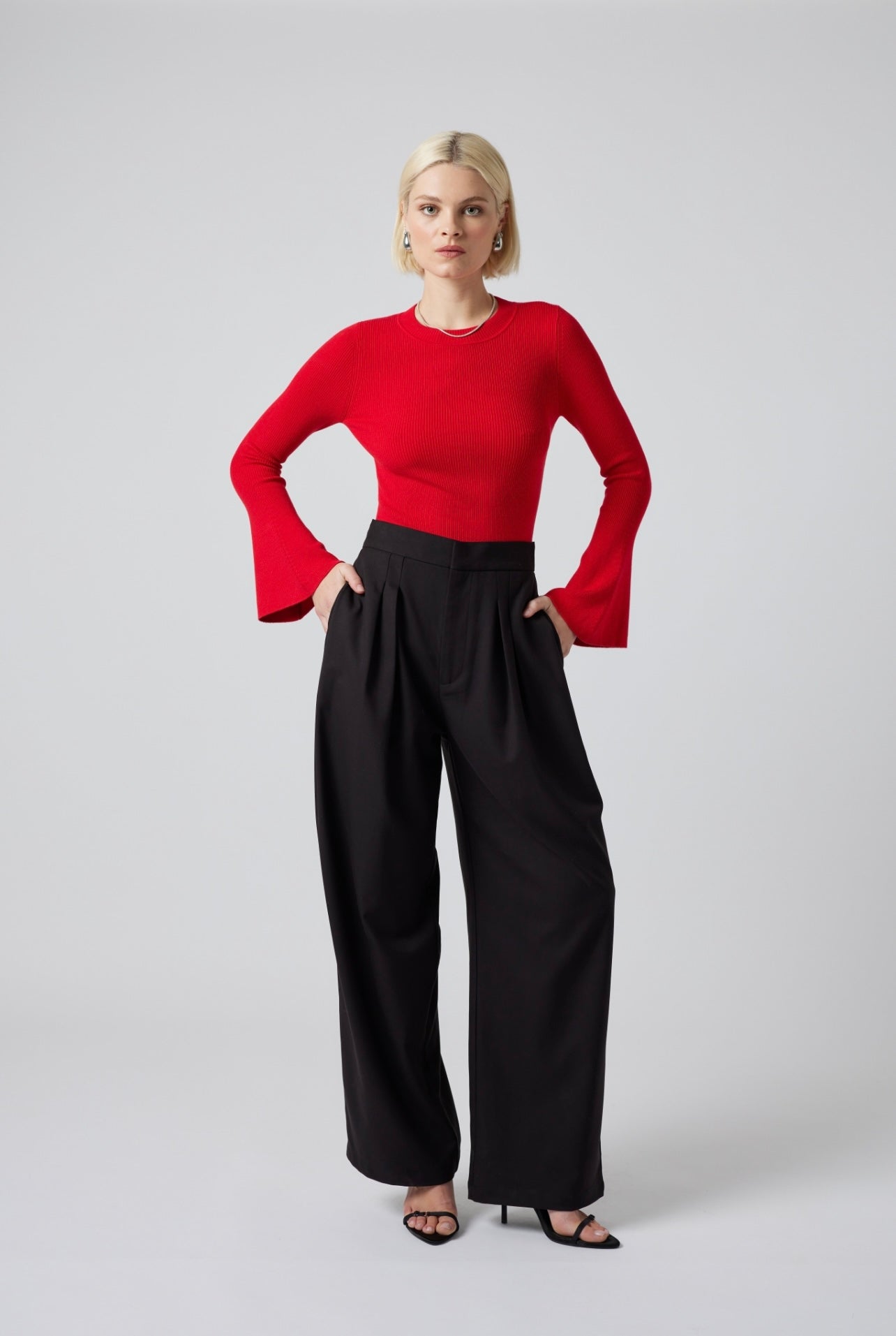 MABEL KNIT TOP- RED