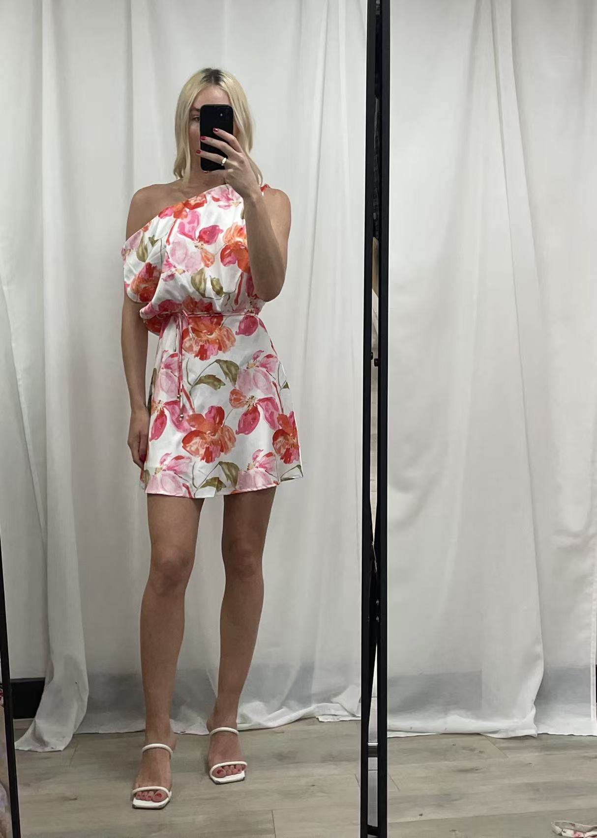 FLORAL MINI DRESS