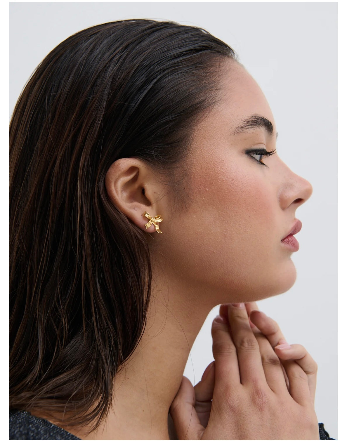 BOW STUD 18K GOLD PLATED EARRINGS