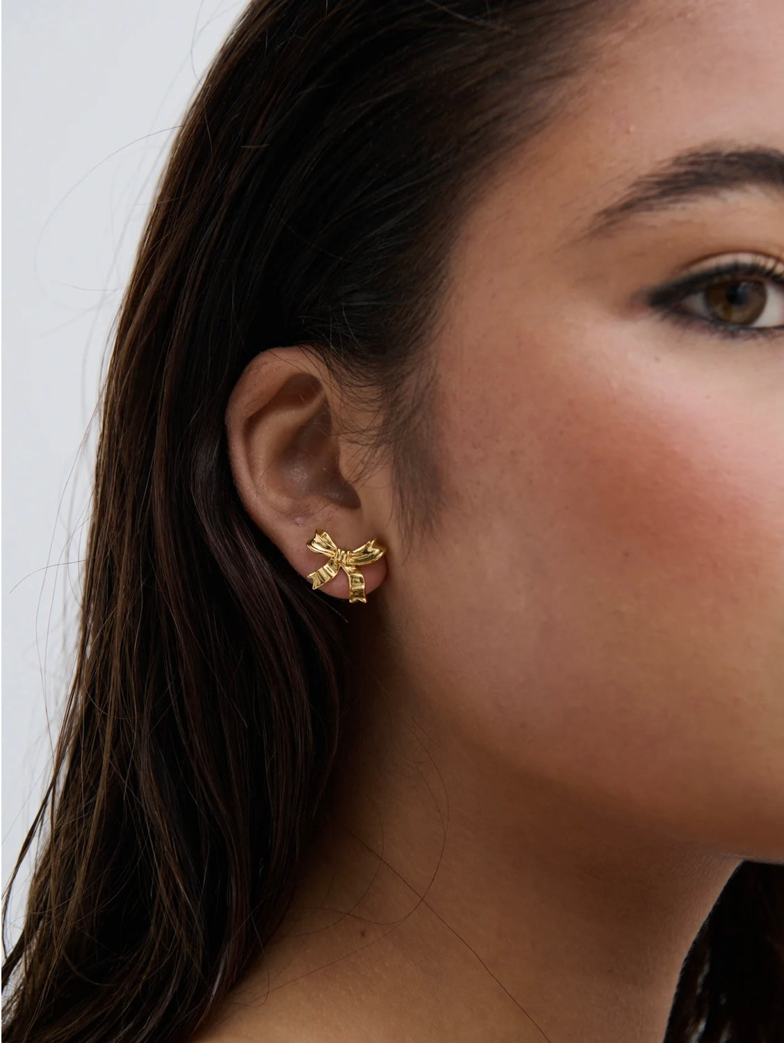 BOW STUD 18K GOLD PLATED EARRINGS