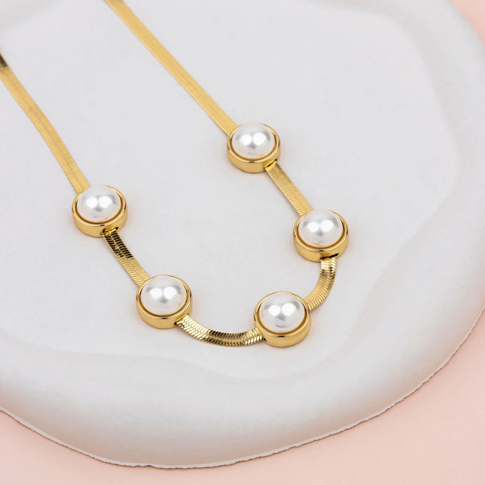 YELLOW GOLD WIDE SNAKE CHAIN WITH PEARLS- SHORT NECKLACE
