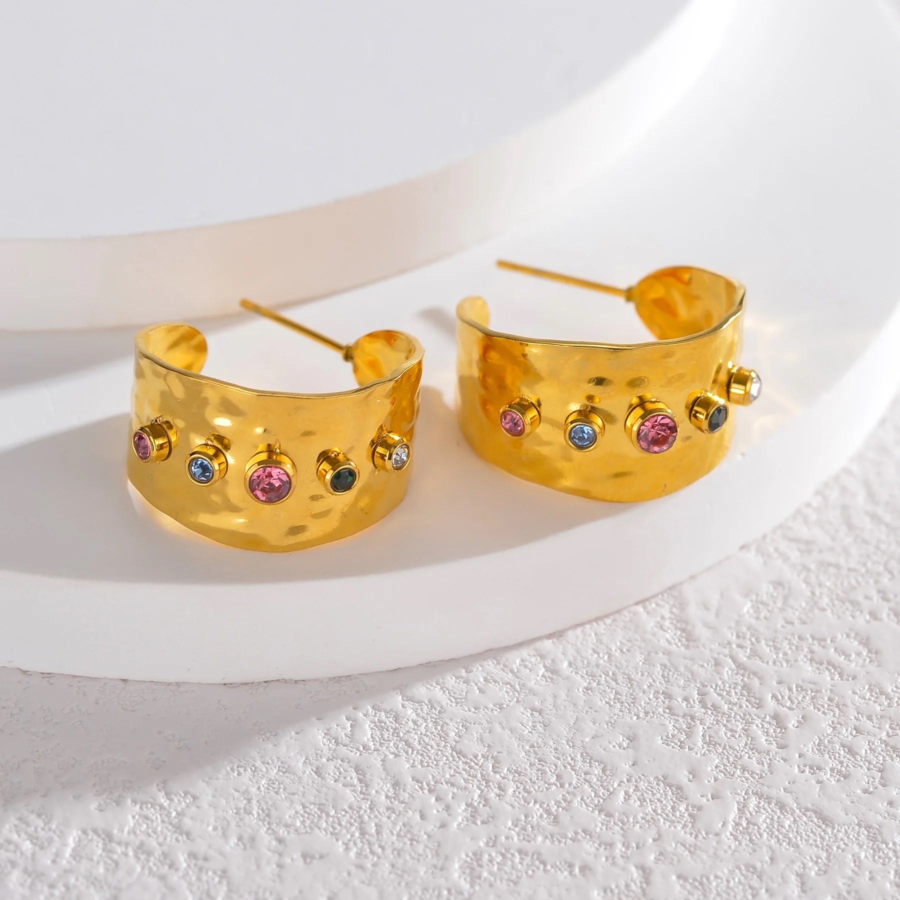 GOLD STUD EARRINGS