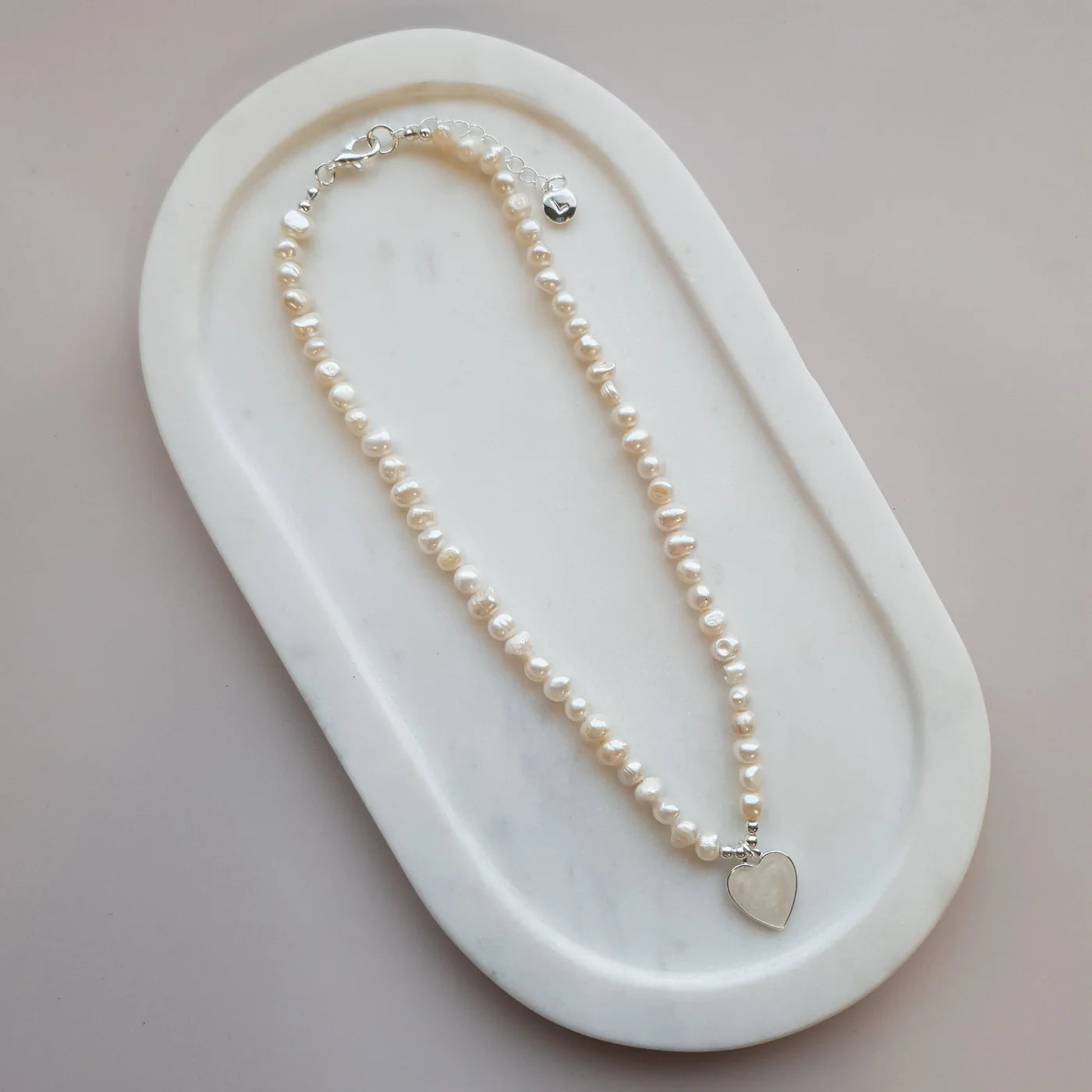 SHORT | NEW | SILVER & PEARL HEART ON FRESH WATER PEARL NECKLACE