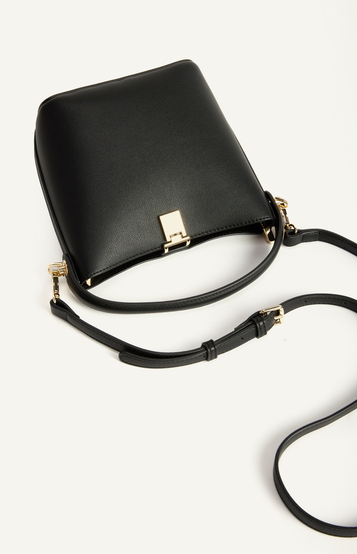 IVY HANDLE BAG- BLACK