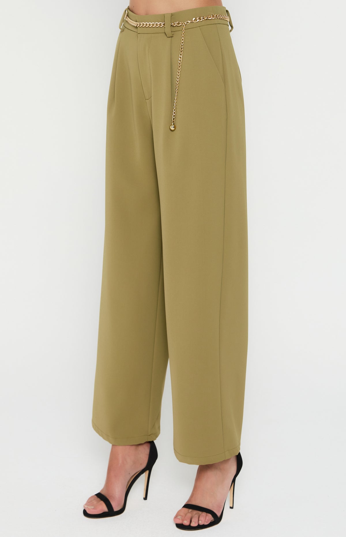 The High Waisted Pants with Chain Belt Detail- Olive